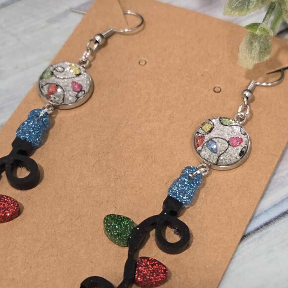 Glitter Christmas Lights Resin Earrings with Color Street Cabochons - Picture 7 of 8